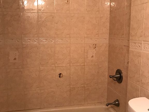 3rd image of 10417 Avenue K #2