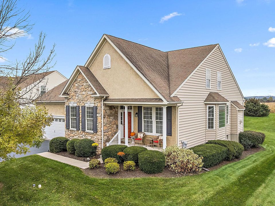 1st image of 151 Augusta Dr