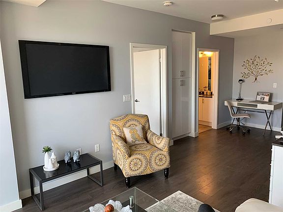2nd image of 168 Sabina Dr #316