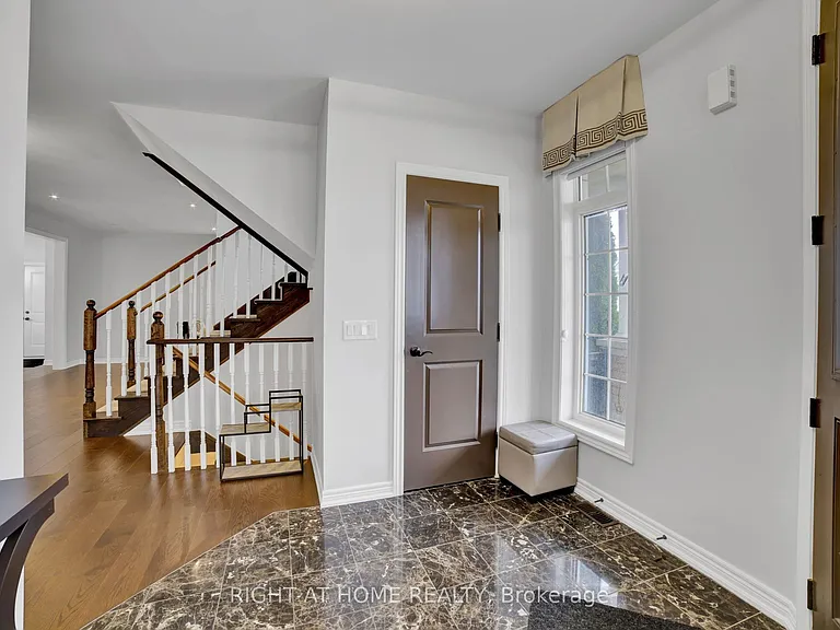 288 Raymond Rd — Photo 5