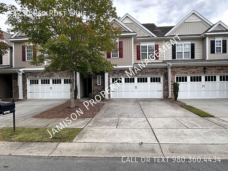 12230 Red Rust Ln — Photo 1