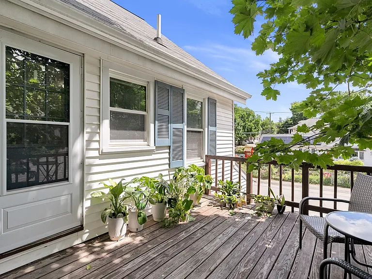 589 Willard St #2 — Photo 30