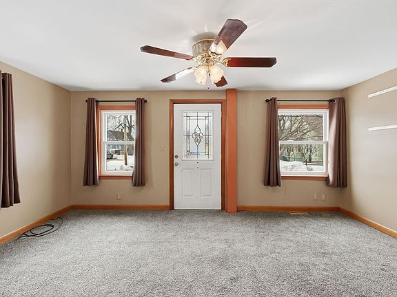 5th image of 56 Percy St