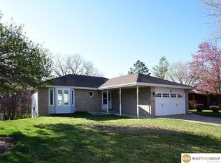 760 Franklin Dr, Crete, NE 68333