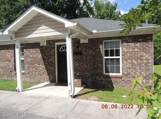 130 Miracle Dr APT 6, Jacksonville, NC 28546