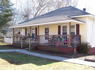 238 Providence Rd, Roxboro, NC 27573