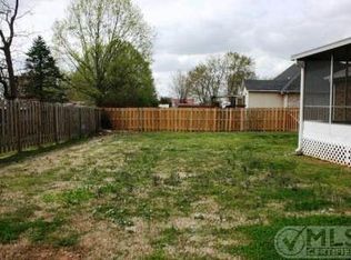 511 Crocus Ct, Murfreesboro, TN 37128