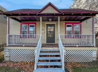 427 Main St, Marinette, WI 54143