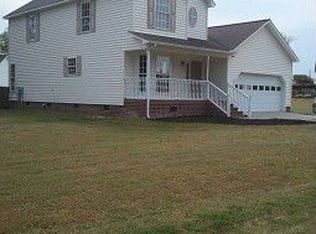 1066 Planter Ln, Williamston, NC 27892