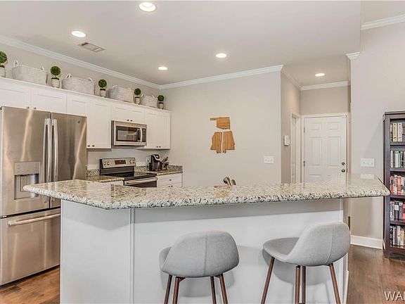 5th image of 5405 Moores Cir