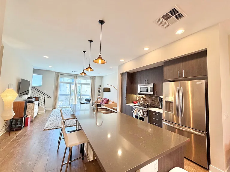 2753 Waverly Dr #1003 — Photo 12