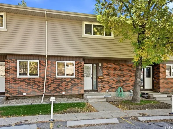 3804 Castle ROAD, Regina, SK S4S 6M7
