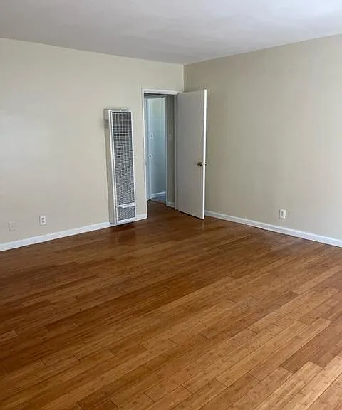 11445 Sherman Way #3 — Photo 2
