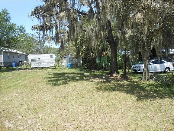 5th image of 11410 Palm Ave