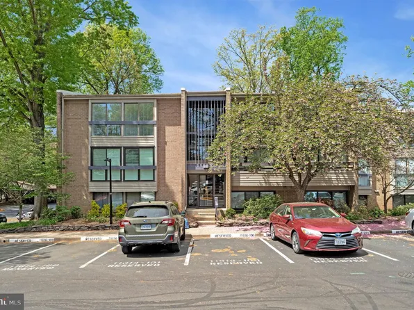 11616 Ivystone Ct Unit 5/300A, Reston, VA 20191