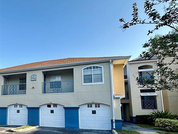 2nd image of 7270 Westpointe Blvd APT 928