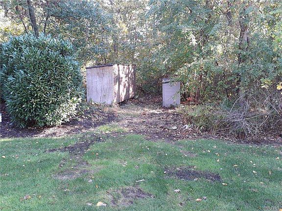 5th image of 118 Fieldstone Ct