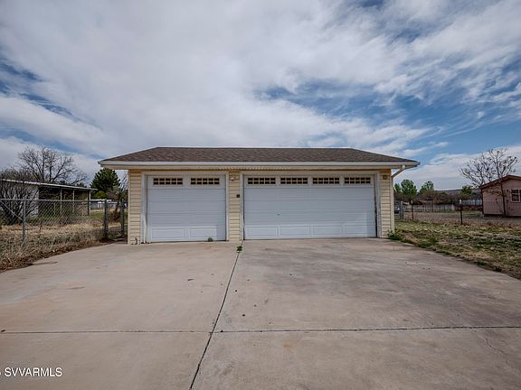3rd image of 2260 Westward Drive