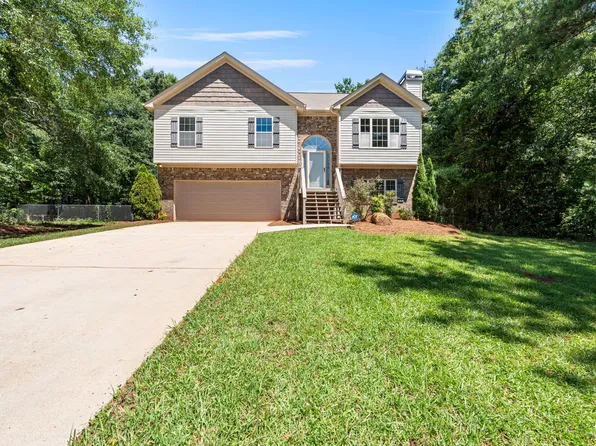 1220 Destiny Ct, Locust Grove, GA 30248