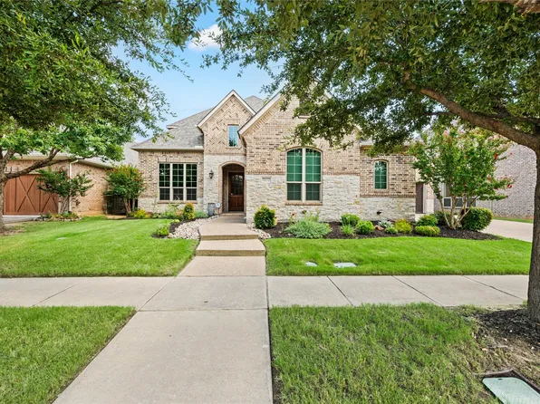 9231 Blanco Dr, Lantana, TX 76226