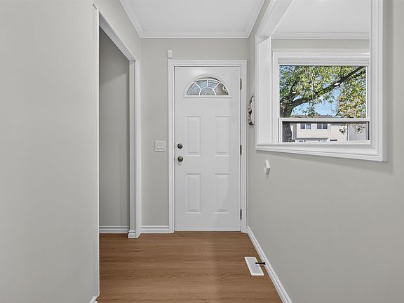 4th image of 2024 57th St NW #11