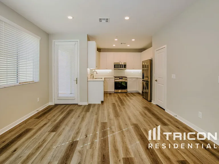 Tricon Menifee — Photo 51