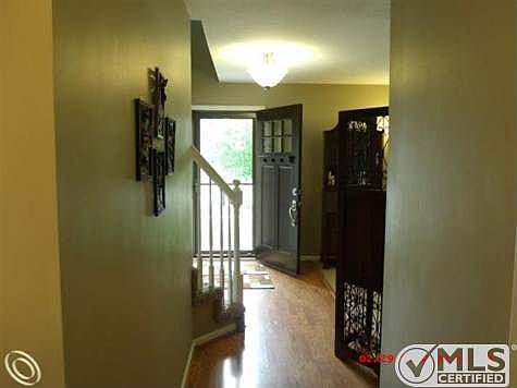 Northbrook - Front Door View.JPG