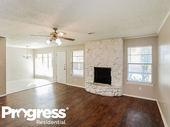 4th image of 605 Stallion Ln