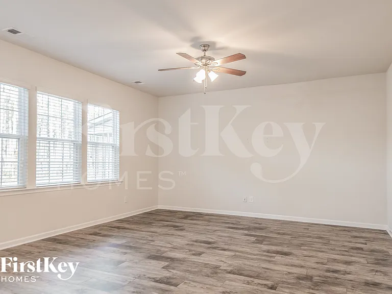 272 Witch Hazel St — Photo 3
