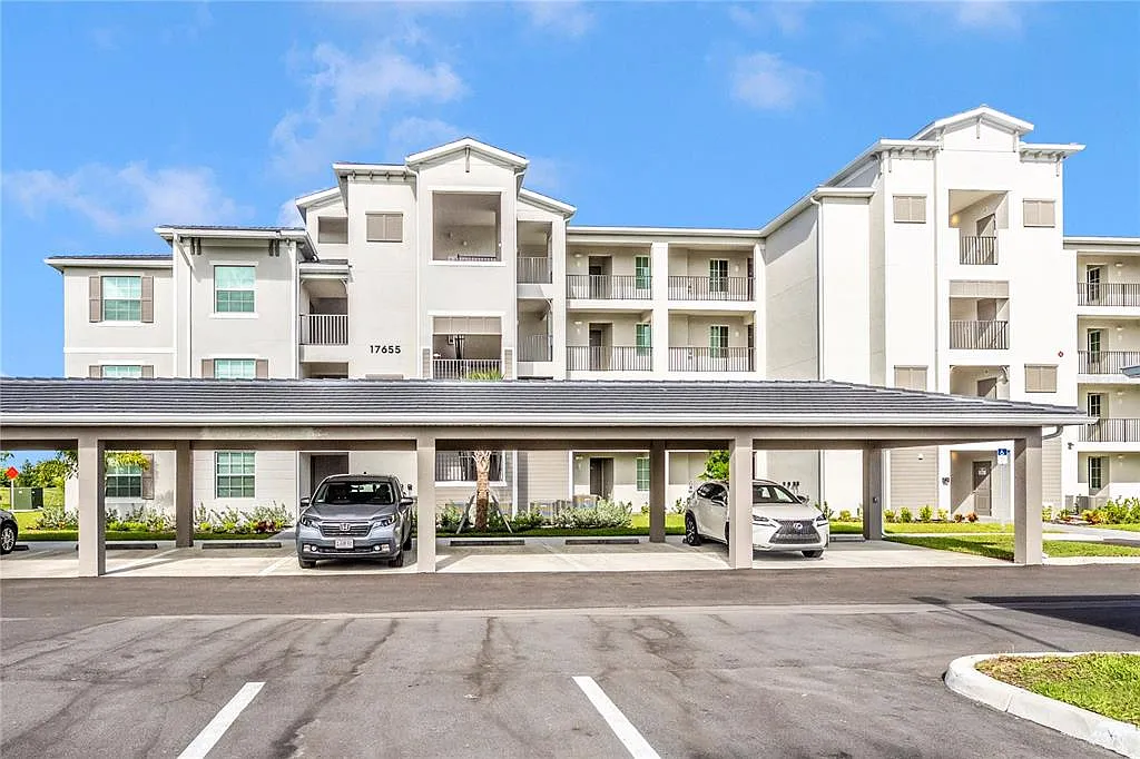 2 bed, 2.0 bath, 1154 sqft, $2,000 — Photo 1