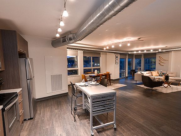 Penn 2 Bedroom Apartment
