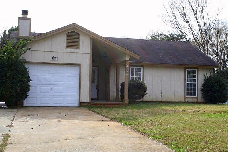 1st image of 9400 Split Rail Ln