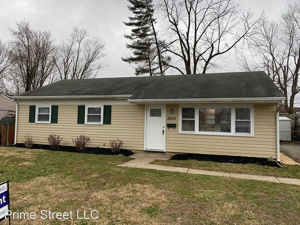 1st image of 2619 Dunhill Pl