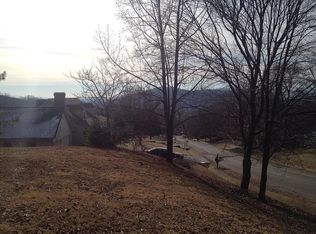 5246 Burnt Quarter Dr, Vinton, VA 24179