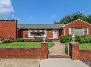 321 Georgia Dr, Brick, NJ