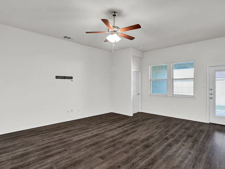 1008 Honey Maple St — Photo 25