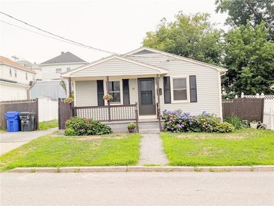 46 W Carpenter St, Pawtucket, RI, 02860