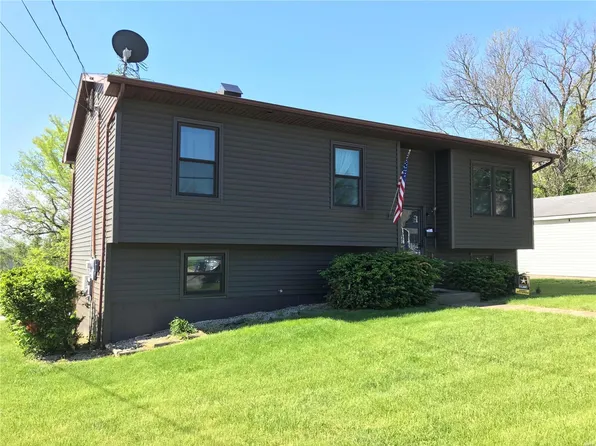 112 Grandview Ave, Union, MO 63084