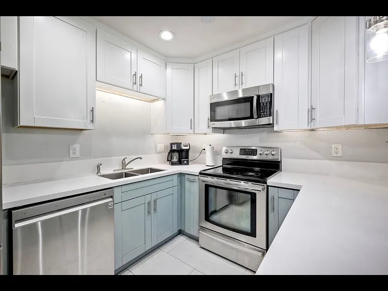 4201 Bonita Rd #137 — Photo 3
