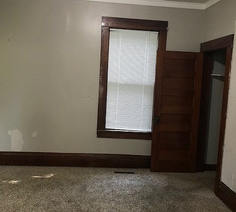 5th image of 1666 7th St E