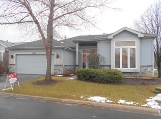 3088 N Southern Hills Dr, Wadsworth, IL 60083