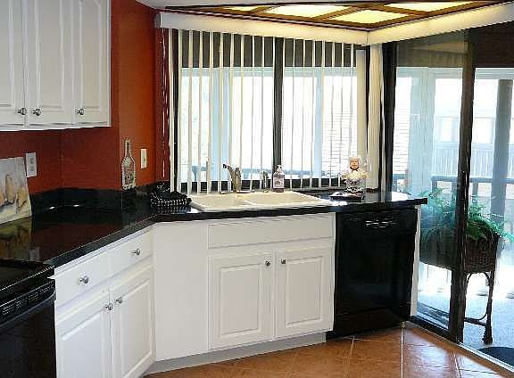 5th image of 2839 Countrybrook Dr APT 24