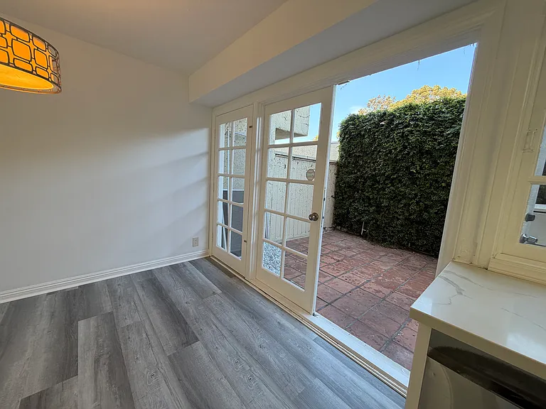 2450 Vista Hogar — Photo 22