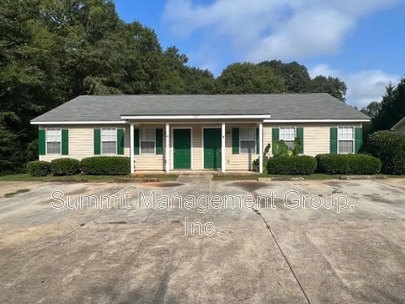 Building Photo - 4442 Highway 142 #A