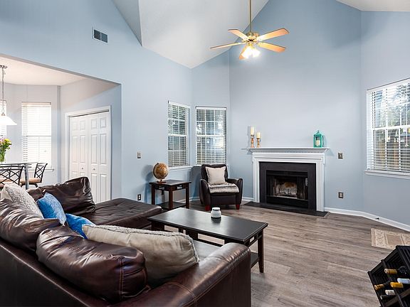 1200 Gunpowder Court-004-10-KL2 5680Edit