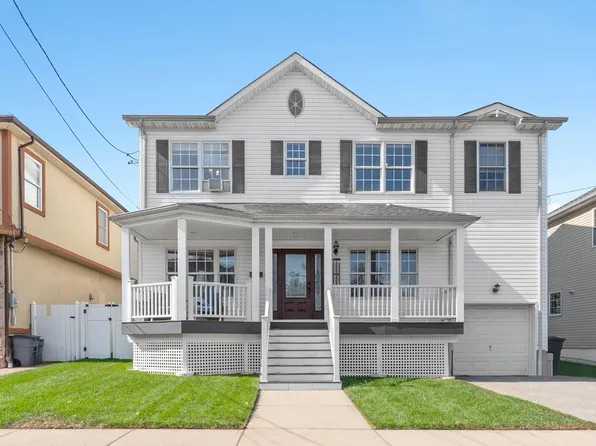 689 3rd St, Secaucus, NJ 07094