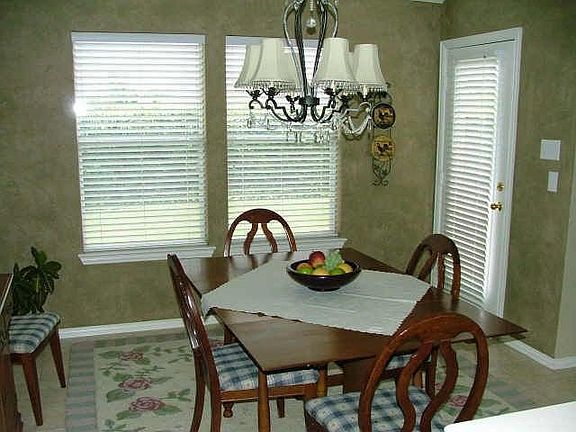 5th image of 4820 Brookridge Ave