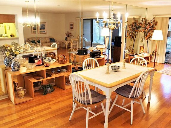 3rd image of 1716 Glenhouse Dr APT Gl322