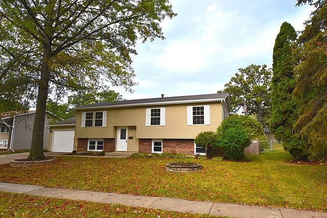 1st image of 8214 Westview Ln