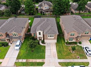 151 Meadow Valley Dr, Conroe, TX 77384